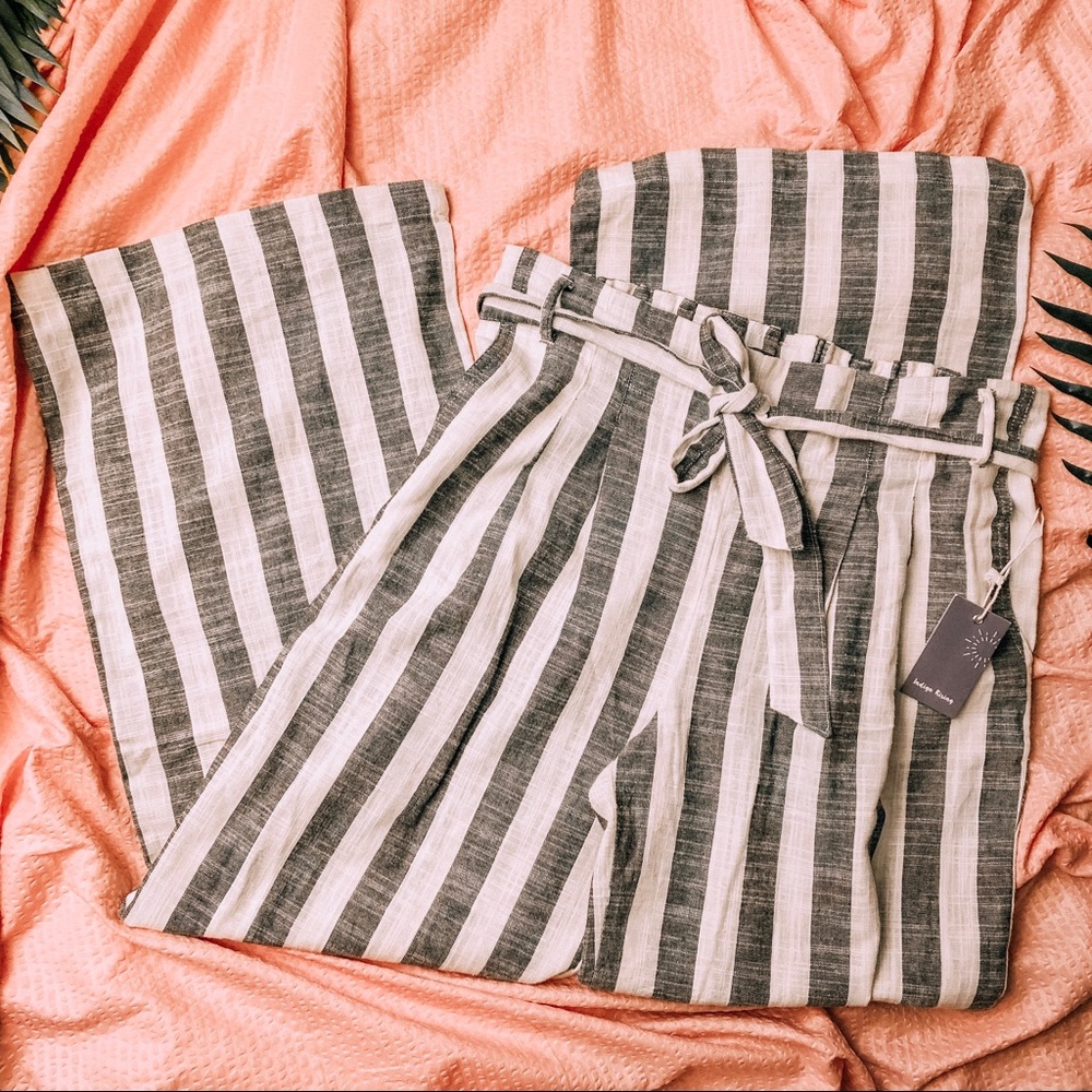 Stripped Wide Leg Pants